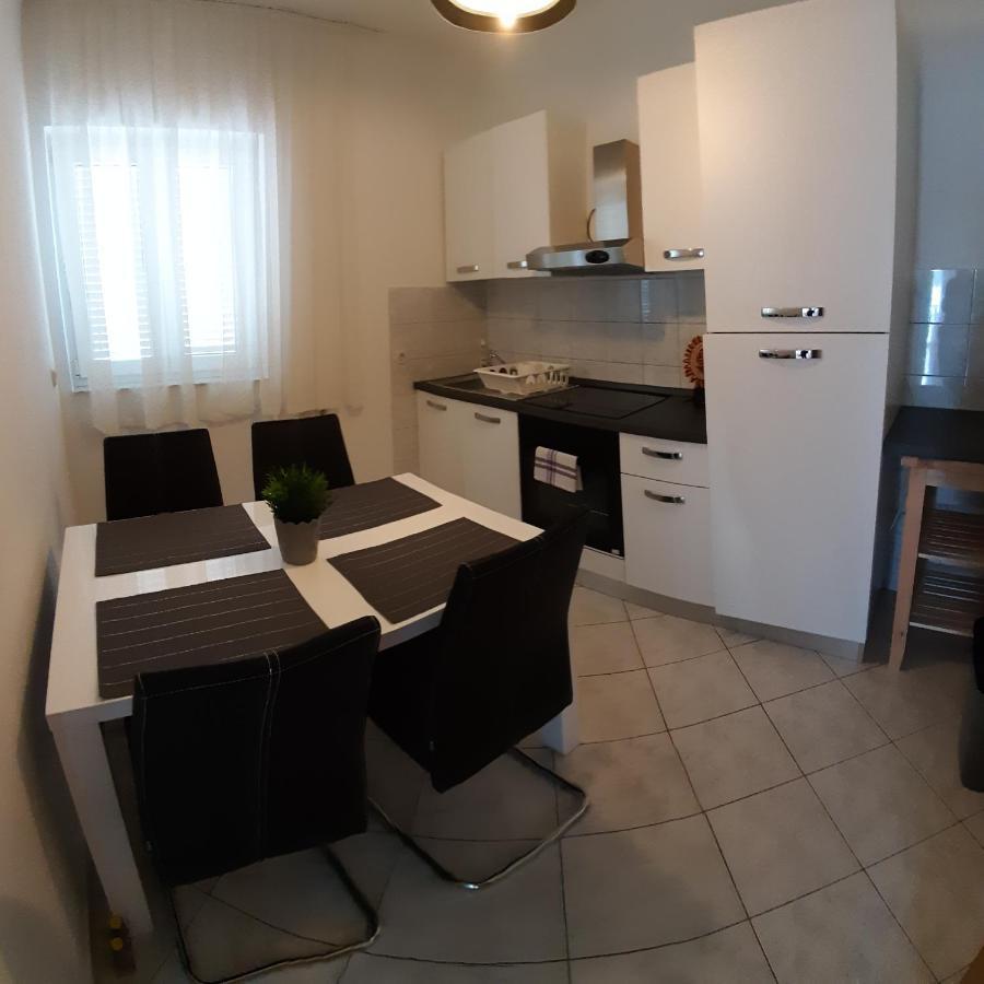 Apartmani Matusan Barbat na Rabu Eksteriør bilde
